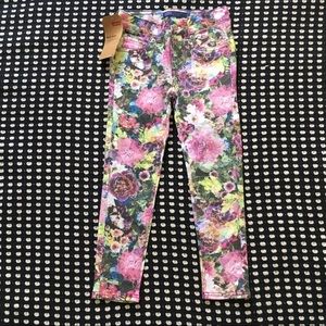 NWT Levi’s Floral Knit Jeans Girls Size 6